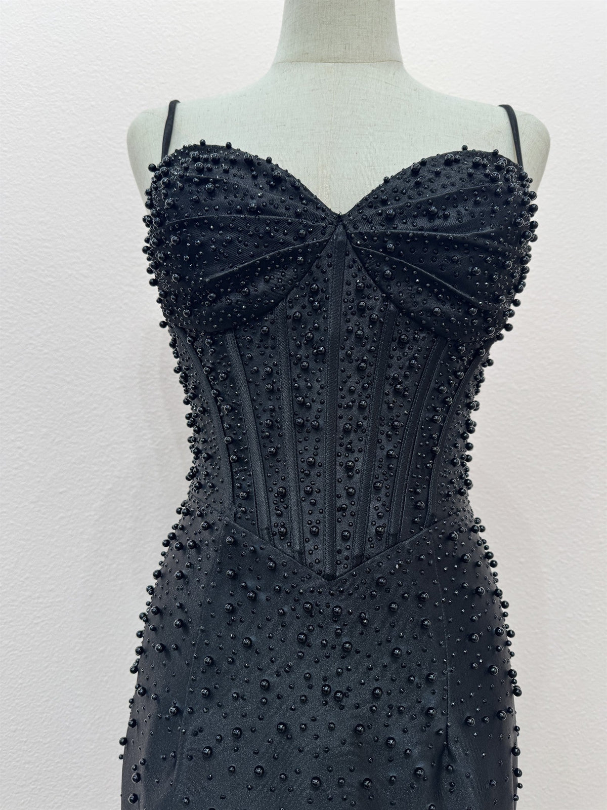 Beaded Short Sleeveless Slit Dress | Nox Anabel NT7118