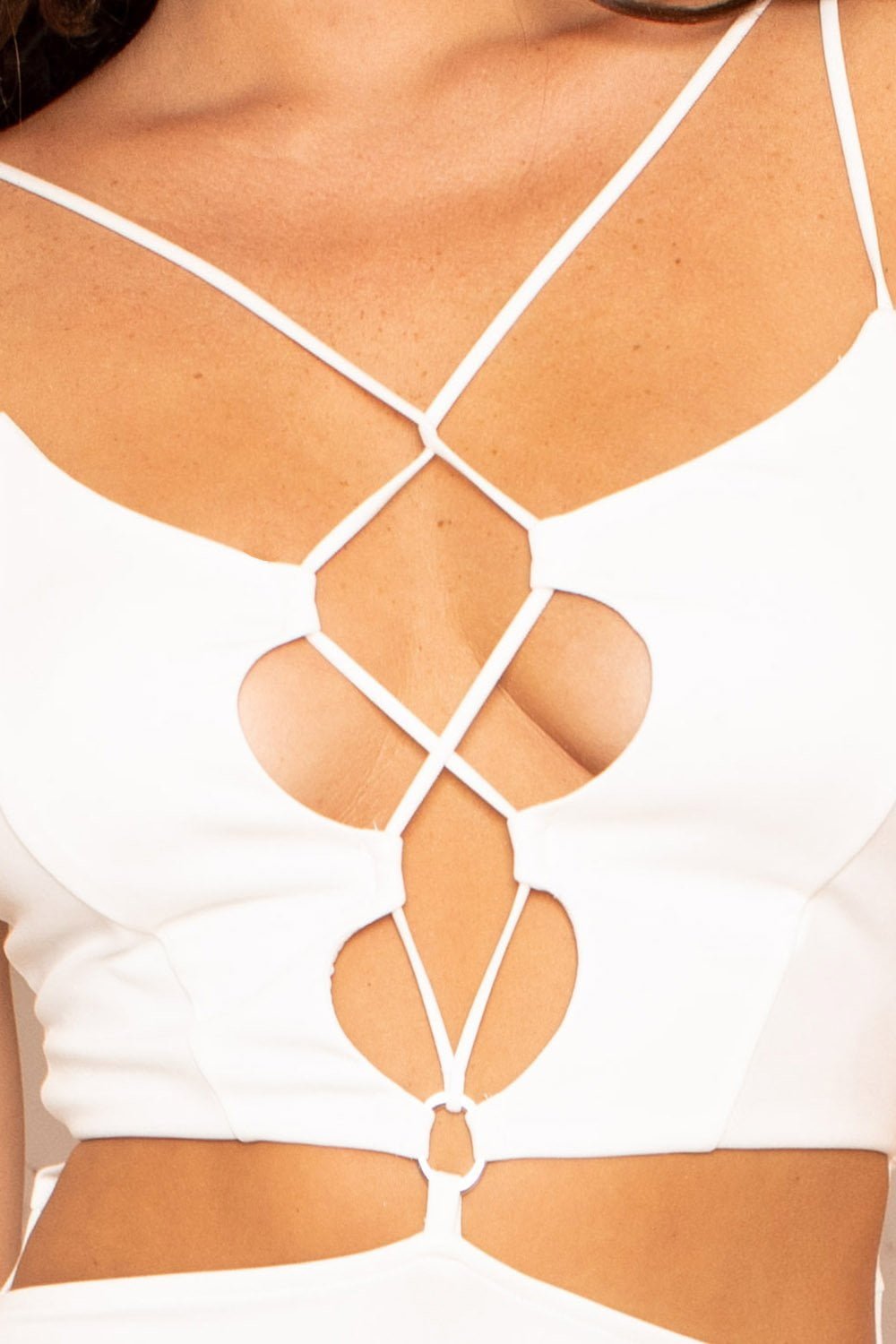 Criss-Cross Mini Dress – Halter Neck Cutout Stomach Zipper Back BOUTINIE