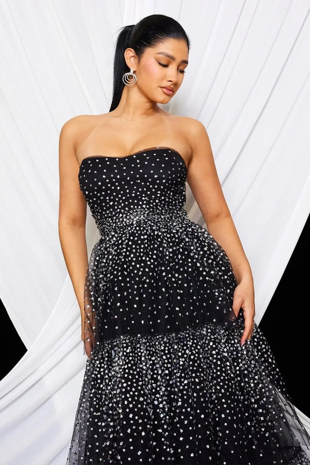 Glitter Dotted Maxi Dress With Sweetheart Neck & Layers BOUTINIE