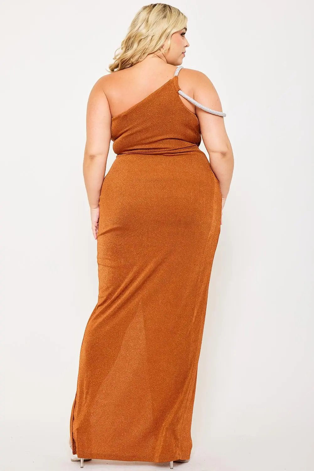 Plus Size Maxi Dress – One Shoulder Glitter Gown With Rhinestone Chain BOUTINIE