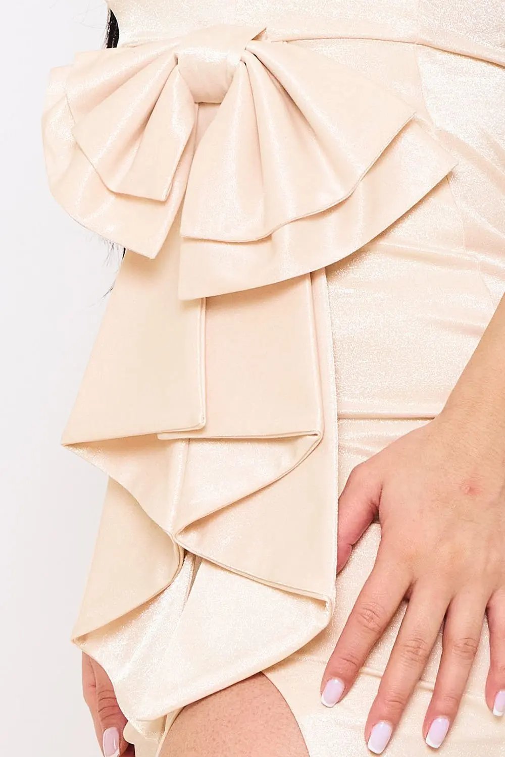 Metallic Maxi Dress With Bow Waist - Mermaid Silhouette Evening Gown BOUTINIE