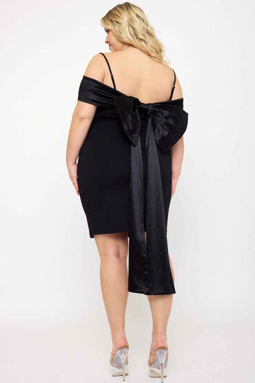 Contrast Fabric Open Shoulder Plus Size Mini Dress