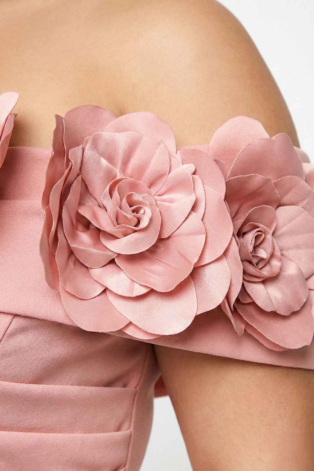 Flower Corsage Side Detail Plus Size Midi Dress