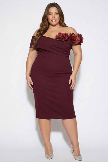 Flower Corsage Side Detail Plus Size Midi Dress