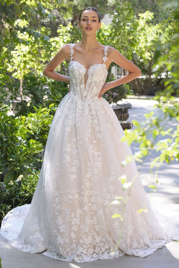 Applique Sleeveless Bridal Gown | Ladivine
