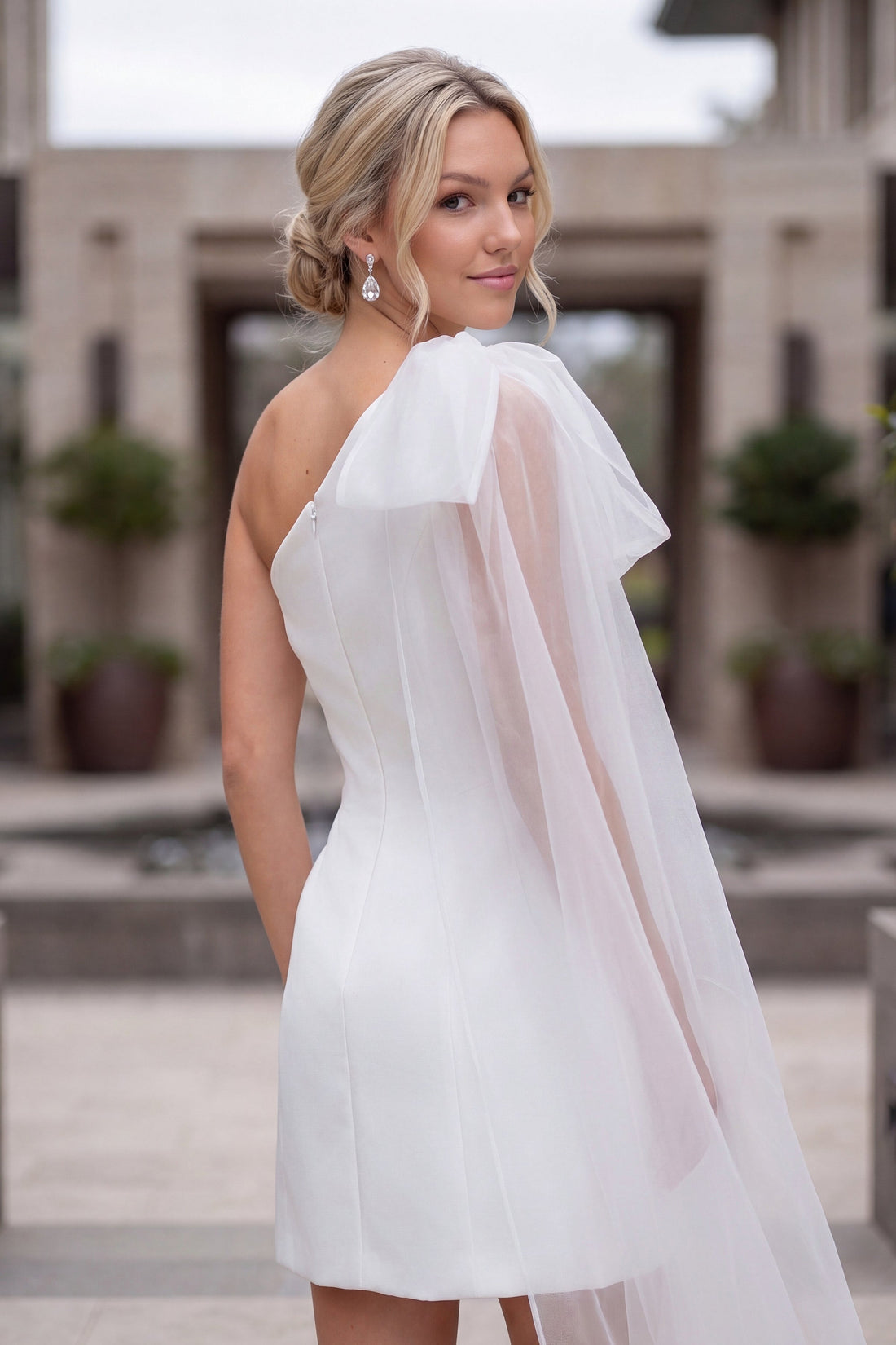 White Short One-Shoulder Evening Dress | Nox Anabel Y7003W
